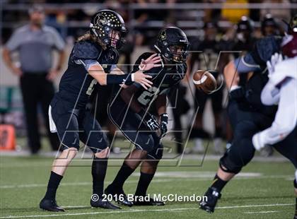 Thumbnail 3 in Rowlett vs Fossil Ridge photogallery.