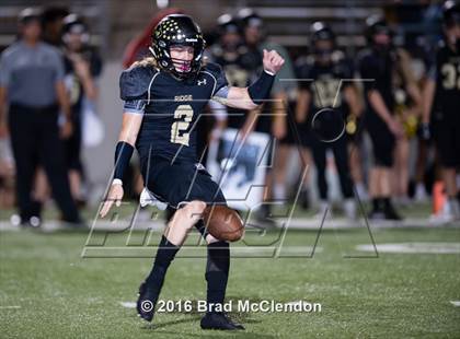 Thumbnail 3 in Rowlett vs Fossil Ridge photogallery.