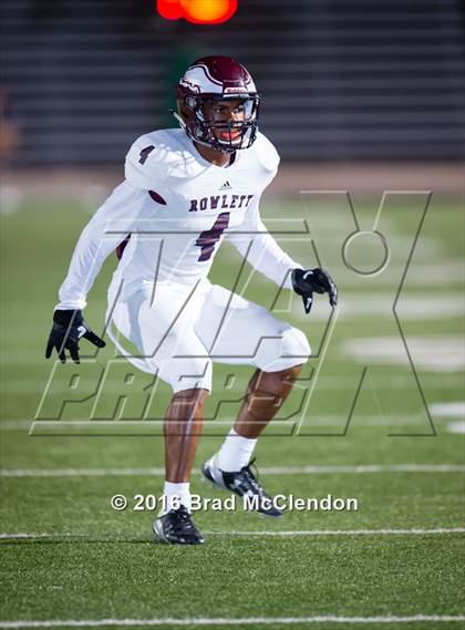 Thumbnail 2 in Rowlett vs Fossil Ridge photogallery.