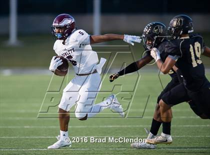 Thumbnail 2 in Rowlett vs Fossil Ridge photogallery.