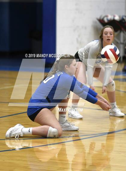 Thumbnail 1 in Morton @ Limestone photogallery.