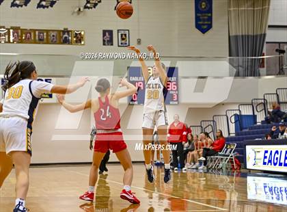 Thumbnail 1 in New Palestine @ Delta photogallery.