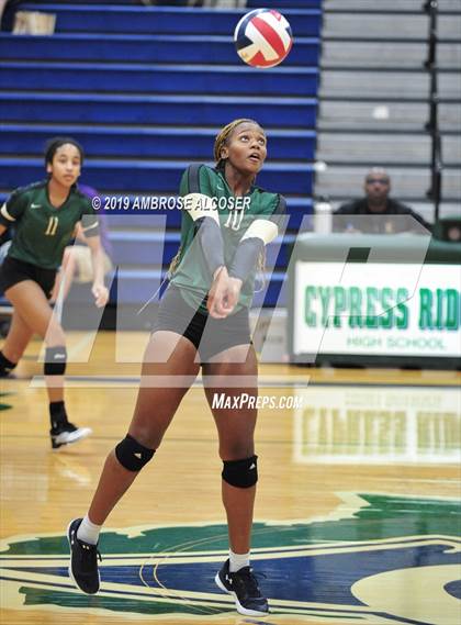 Thumbnail 2 in Cypress Springs vs. Cypress Falls (KISD/CFISD Junior Varsity Tournament) photogallery.