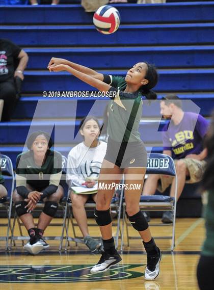 Thumbnail 2 in Cypress Springs vs. Cypress Falls (KISD/CFISD Junior Varsity Tournament) photogallery.