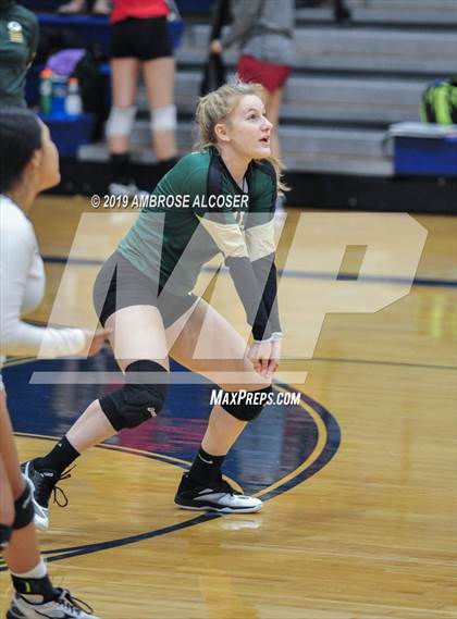 Thumbnail 2 in Cypress Springs vs. Cypress Falls (KISD/CFISD Junior Varsity Tournament) photogallery.