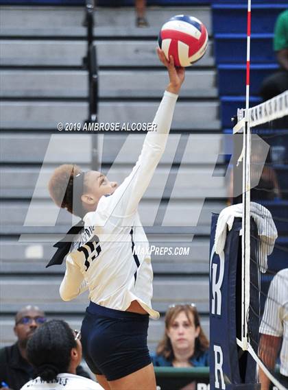 Thumbnail 3 in Cypress Springs vs. Cypress Falls (KISD/CFISD Junior Varsity Tournament) photogallery.
