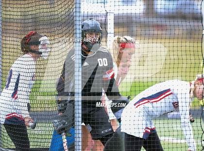 Thumbnail 3 in Cherry Creek @ Kent Denver (CHSAA 5A Quarterfinal) photogallery.