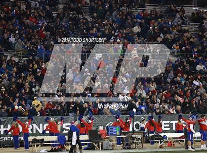 Thumbnail 1 in Helix vs. Folsom (CIF State D1-AA Final) photogallery.