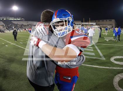 Thumbnail 2 in Helix vs. Folsom (CIF State D1-AA Final) photogallery.