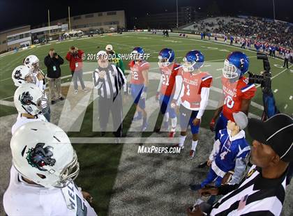 Thumbnail 1 in Helix vs. Folsom (CIF State D1-AA Final) photogallery.