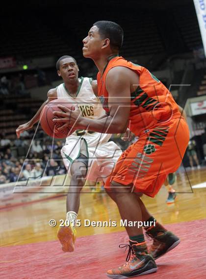 Thumbnail 2 in West vs. Porterville (CIF CS D3 Final) photogallery.