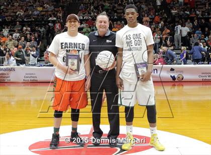 Thumbnail 1 in West vs. Porterville (CIF CS D3 Final) photogallery.