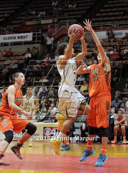 Thumbnail 3 in West vs. Porterville (CIF CS D3 Final) photogallery.