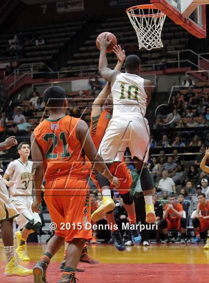 Thumbnail 2 in West vs. Porterville (CIF CS D3 Final) photogallery.