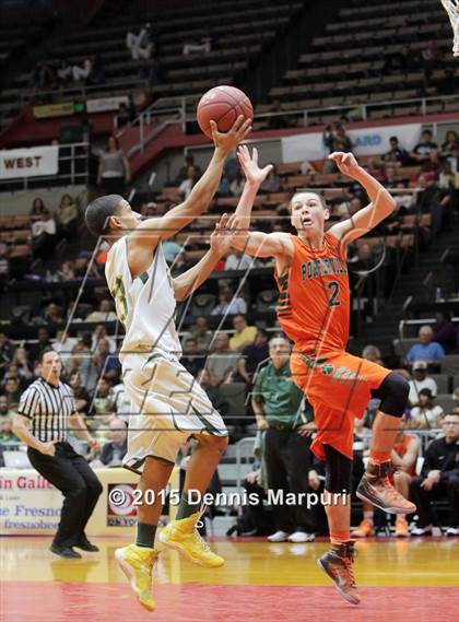 Thumbnail 1 in West vs. Porterville (CIF CS D3 Final) photogallery.