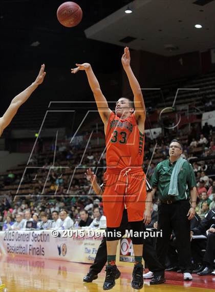 Thumbnail 2 in West vs. Porterville (CIF CS D3 Final) photogallery.