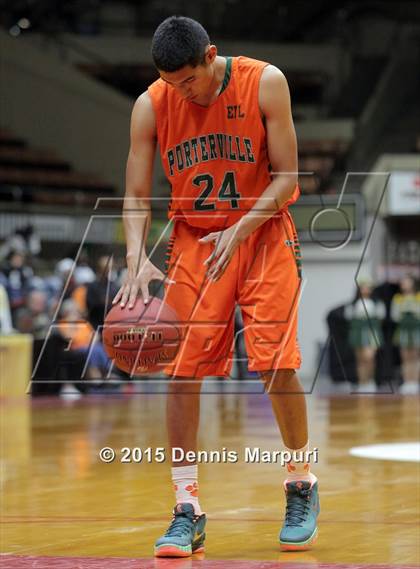 Thumbnail 1 in West vs. Porterville (CIF CS D3 Final) photogallery.