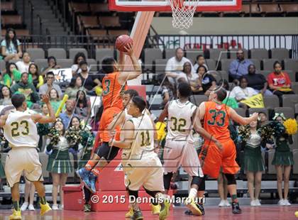 Thumbnail 2 in West vs. Porterville (CIF CS D3 Final) photogallery.