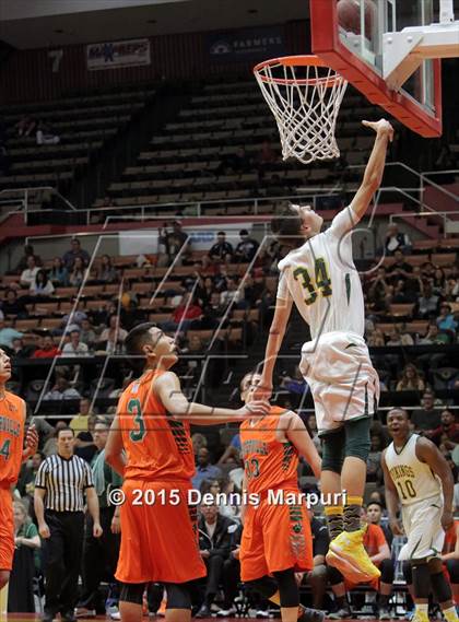 Thumbnail 2 in West vs. Porterville (CIF CS D3 Final) photogallery.