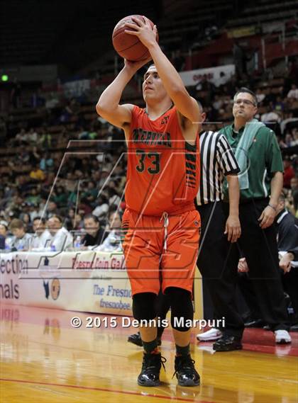 Thumbnail 1 in West vs. Porterville (CIF CS D3 Final) photogallery.