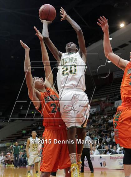 Thumbnail 1 in West vs. Porterville (CIF CS D3 Final) photogallery.