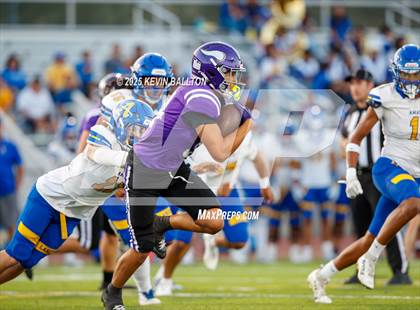 Thumbnail 2 in Bishop Amat @ Valencia photogallery.