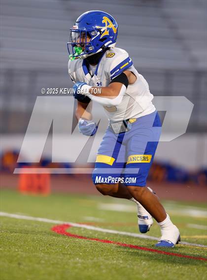 Thumbnail 3 in Bishop Amat @ Valencia photogallery.