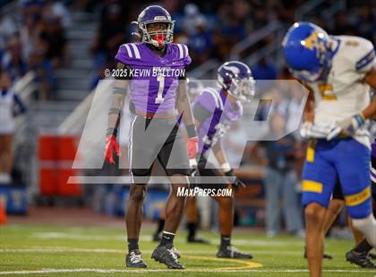 Thumbnail 2 in Bishop Amat @ Valencia photogallery.