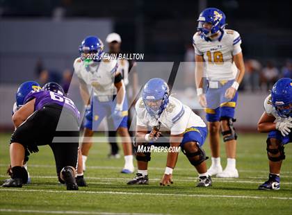 Thumbnail 1 in Bishop Amat @ Valencia photogallery.