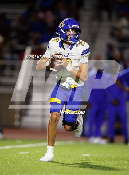 Thumbnail 2 in Bishop Amat @ Valencia photogallery.