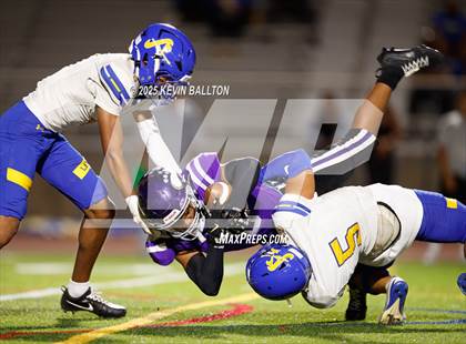 Thumbnail 2 in Bishop Amat @ Valencia photogallery.