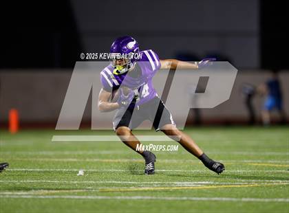 Thumbnail 3 in Bishop Amat @ Valencia photogallery.
