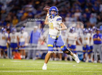 Thumbnail 3 in Bishop Amat @ Valencia photogallery.