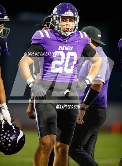 Thumbnail 2 in Bishop Amat @ Valencia photogallery.