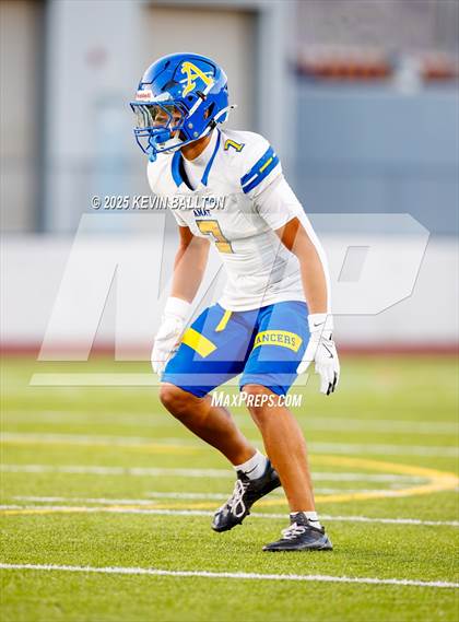 Thumbnail 3 in Bishop Amat @ Valencia photogallery.