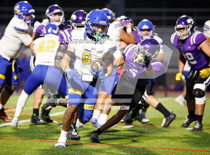 Thumbnail 2 in Bishop Amat @ Valencia photogallery.