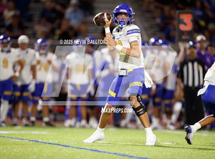Thumbnail 3 in Bishop Amat @ Valencia photogallery.