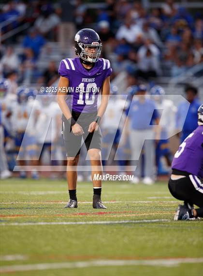 Thumbnail 1 in Bishop Amat @ Valencia photogallery.