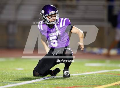 Thumbnail 2 in Bishop Amat @ Valencia photogallery.