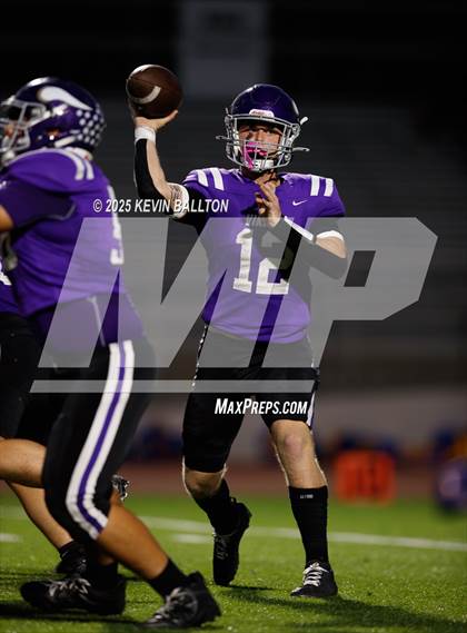 Thumbnail 2 in Bishop Amat @ Valencia photogallery.