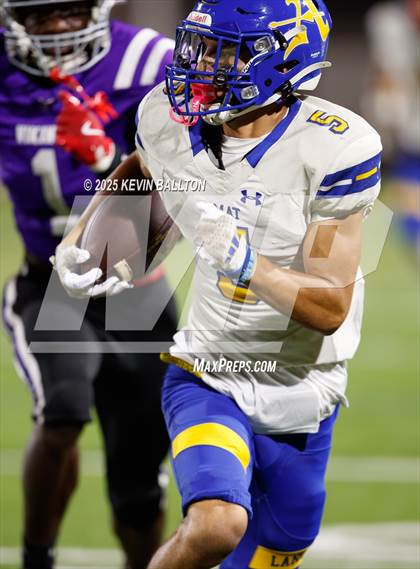 Thumbnail 3 in Bishop Amat @ Valencia photogallery.
