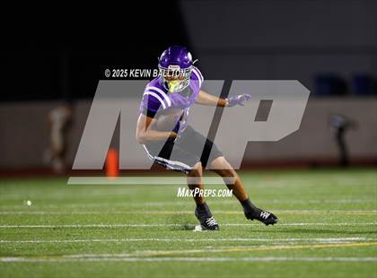 Thumbnail 2 in Bishop Amat @ Valencia photogallery.