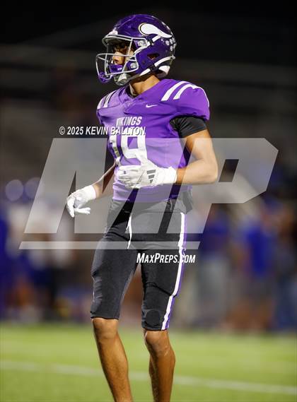 Thumbnail 2 in Bishop Amat @ Valencia photogallery.