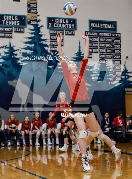 Thumbnail 1 in Weiser vs Kimberly (3A State Tournament) photogallery.