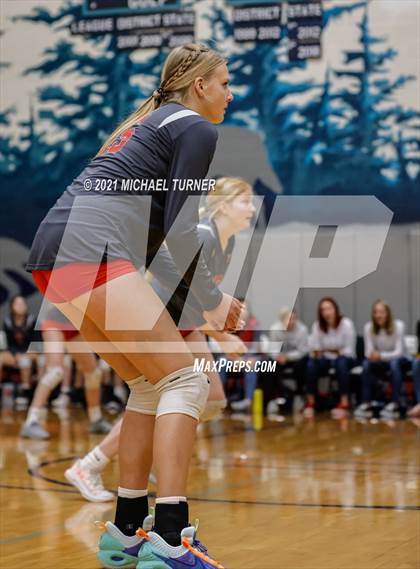 Thumbnail 3 in Weiser vs Kimberly (3A State Tournament) photogallery.