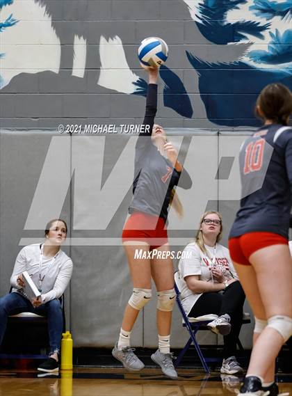 Thumbnail 2 in Weiser vs Kimberly (3A State Tournament) photogallery.