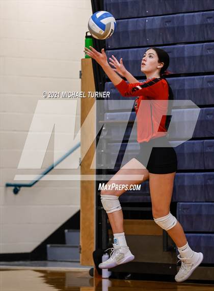 Thumbnail 3 in Weiser vs Kimberly (3A State Tournament) photogallery.