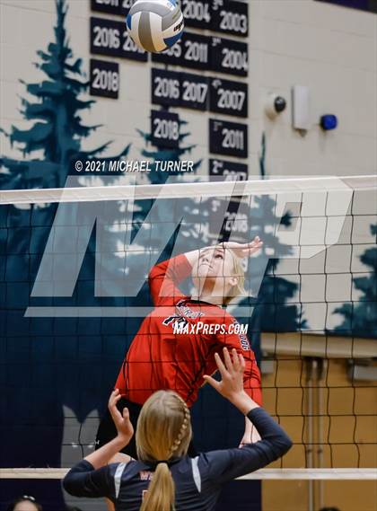 Thumbnail 3 in Weiser vs Kimberly (3A State Tournament) photogallery.