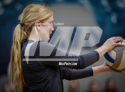 Thumbnail 1 in Weiser vs Kimberly (3A State Tournament) photogallery.