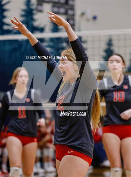 Thumbnail 1 in Weiser vs Kimberly (3A State Tournament) photogallery.